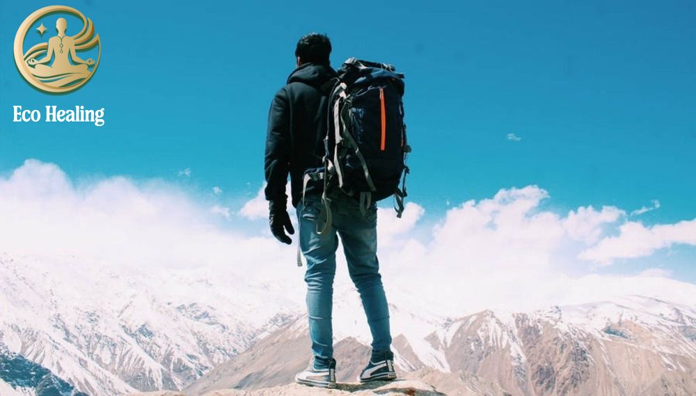 Kỹ thuật đeo ba lô đúng cách: Tránh đau lưng và vai gáy.