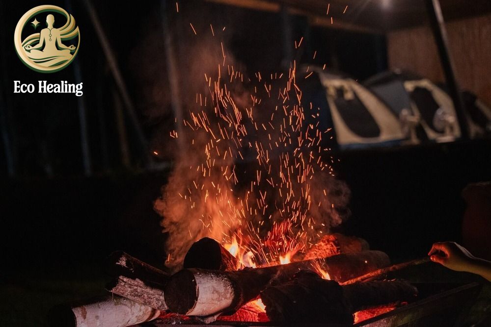 Lửa trại không khói: Phương pháp nhóm lửa an toàn, thân thiện môi trường.