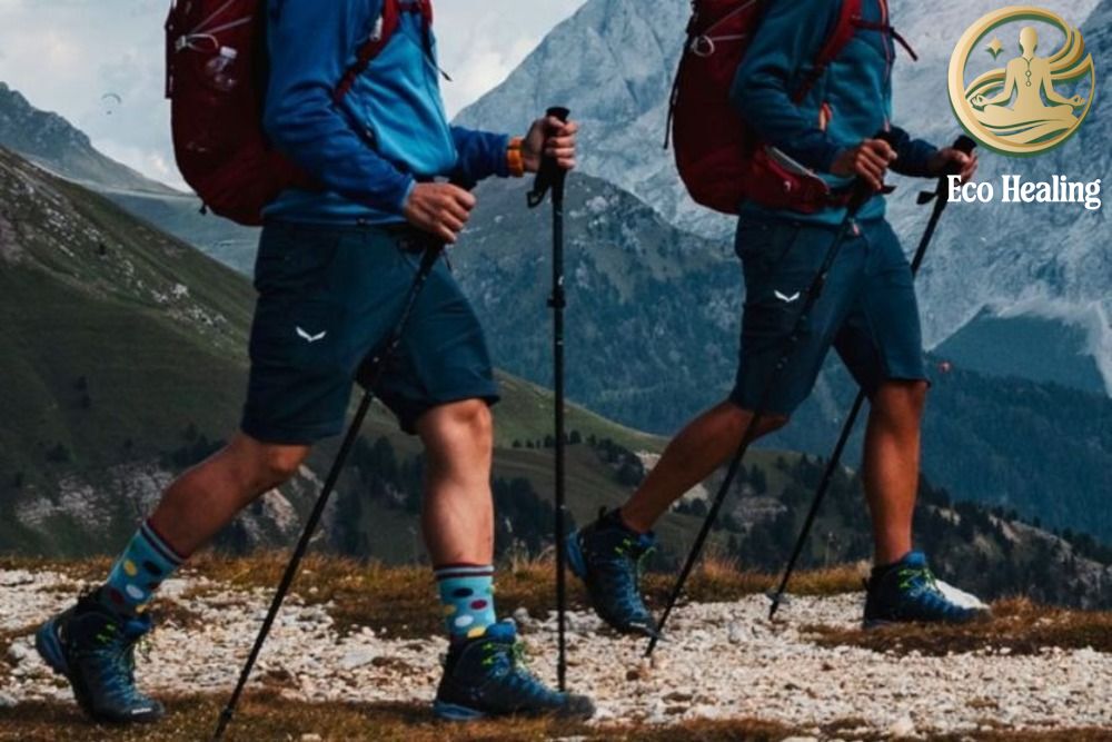 Thời trang Trekking: Chọn trang phục như thế nào để vừa đẹp vừa an toàn?