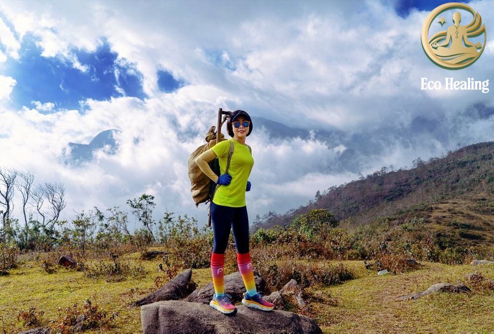 Thời trang Trekking: Chọn trang phục như thế nào để vừa đẹp vừa an toàn?