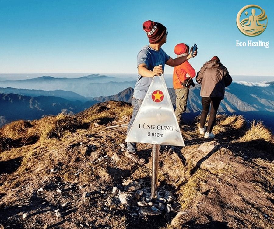 3 Cách để Giữ tinh thần tích cực khi gặp khó khăn trên đường Trek.