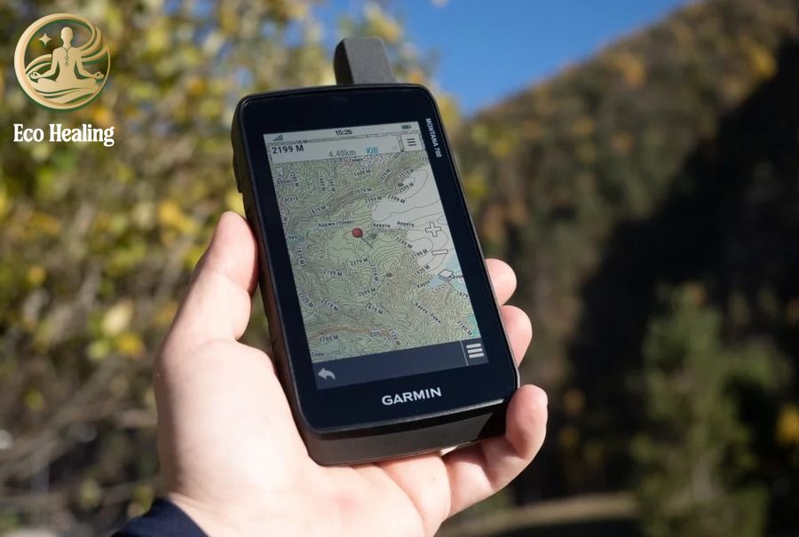 Thiết bị định vị GPS cần thiết cho các cung đường Trekking khó.